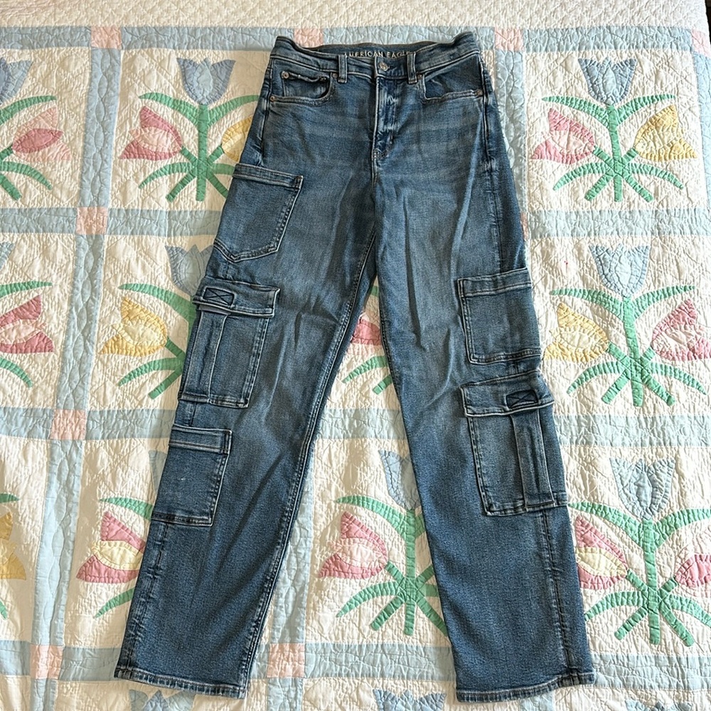 AE Stretch Super High Waisted Baggy Straight Cargo Jean Size 2